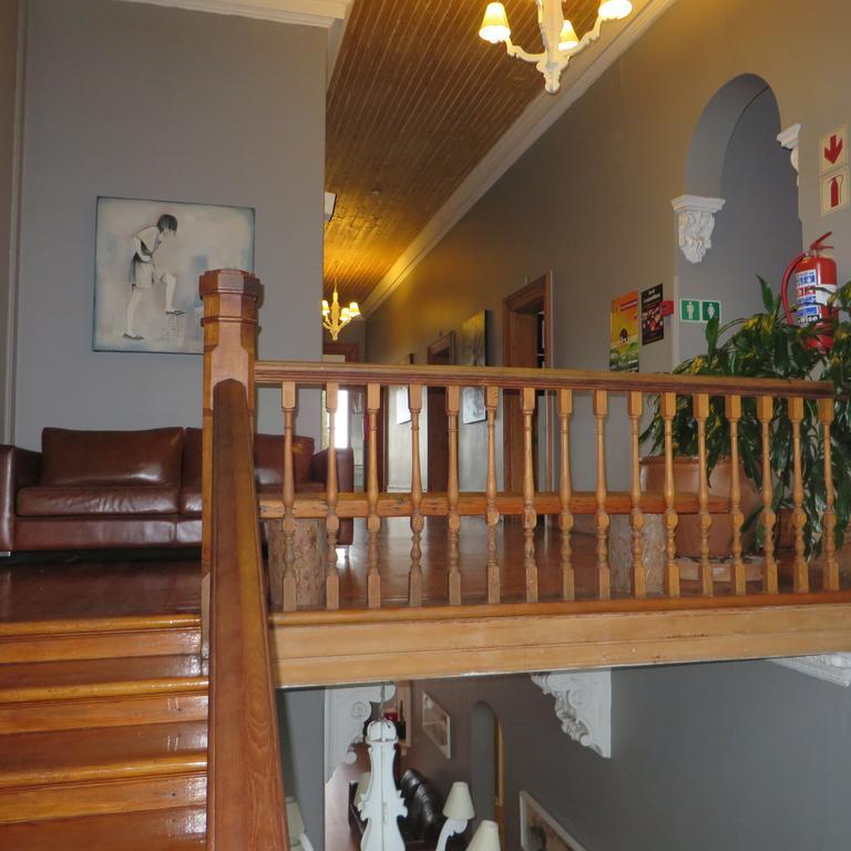 Ashanti Lodge Backpackers Cape Town Exterior photo