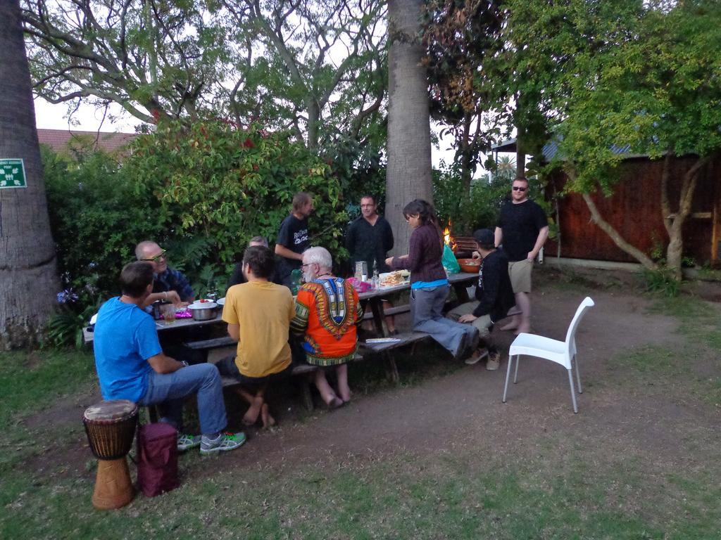 Ashanti Lodge Backpackers Cape Town Exterior photo