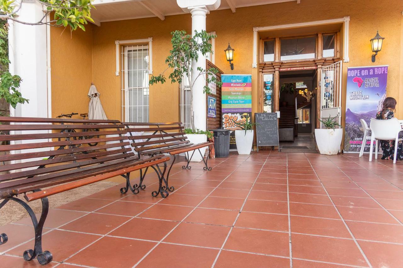 Ashanti Lodge Backpackers Cape Town Exterior photo